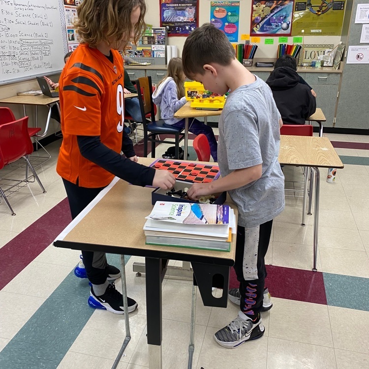 Sixth grade students, who had no missing assignments, on the Anderson, Clift, Patrick Team, got to enjoy playing some games for “Fun Friday. “